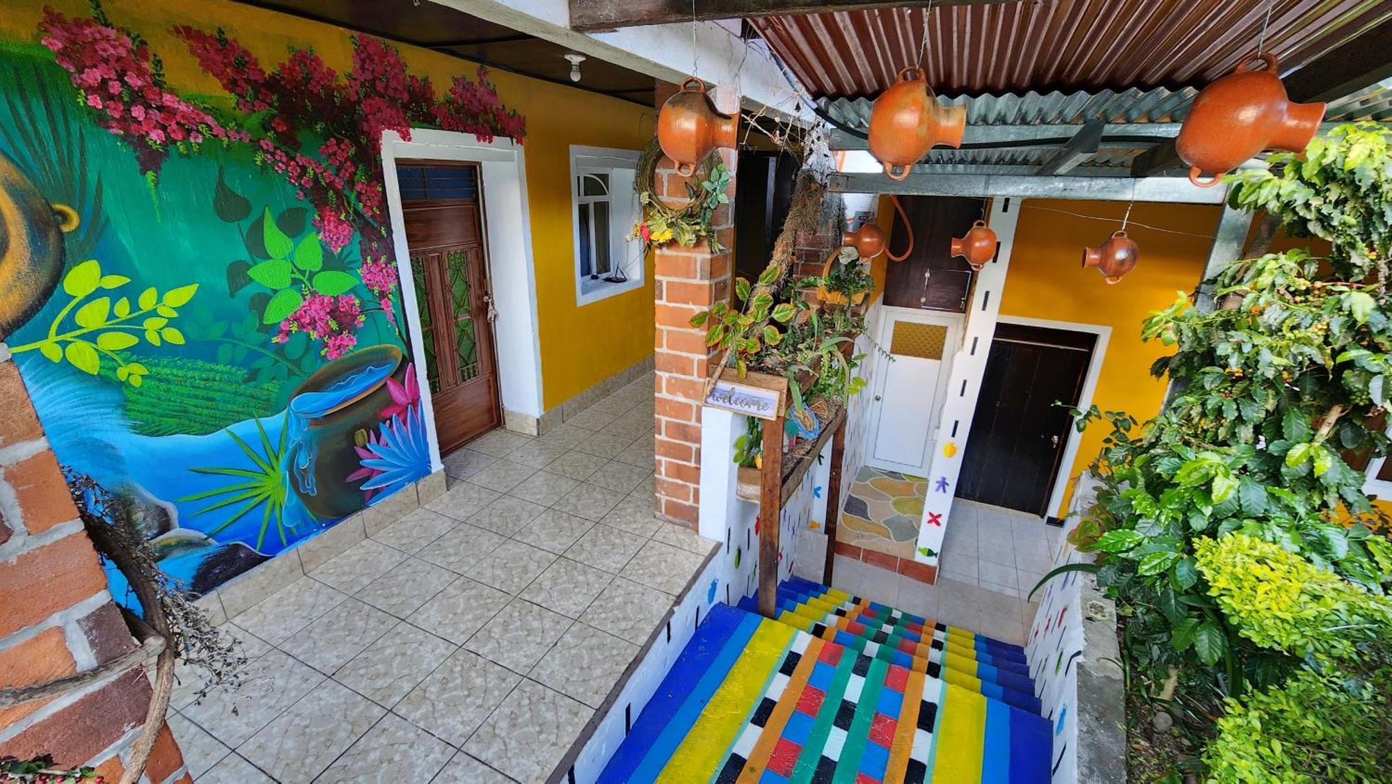 Posada Woochooch San Juan La Laguna Eksteriør bilde